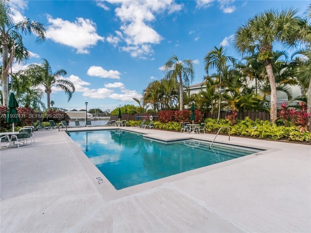 4731 Grapevine Way, Davie, FL 33331 Photo