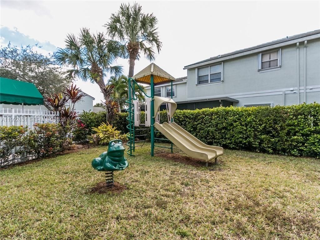 4731 Grapevine Way, Davie, FL 33331 Photo