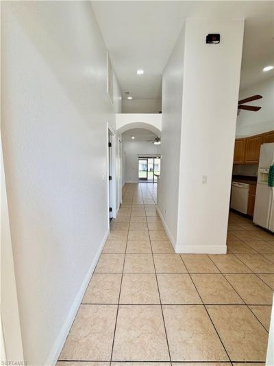 527 NE 24th Pl, Cape Coral, FL 33909 Photo
