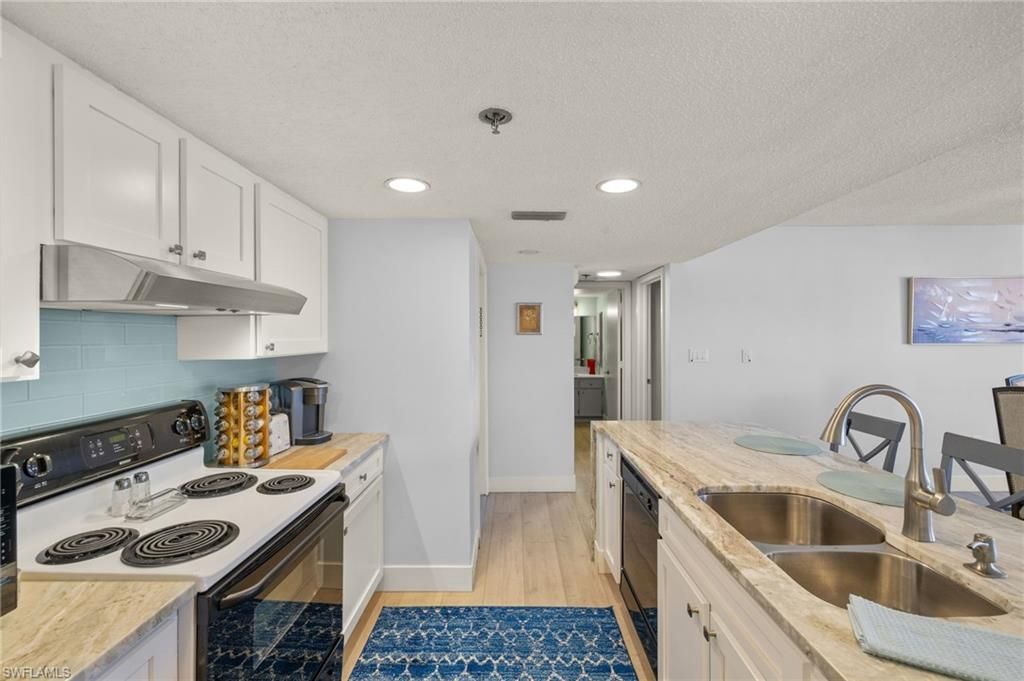 3170 Matecumbe Key Rd, Unit 134, Punta Gorda, FL 33955 Photo