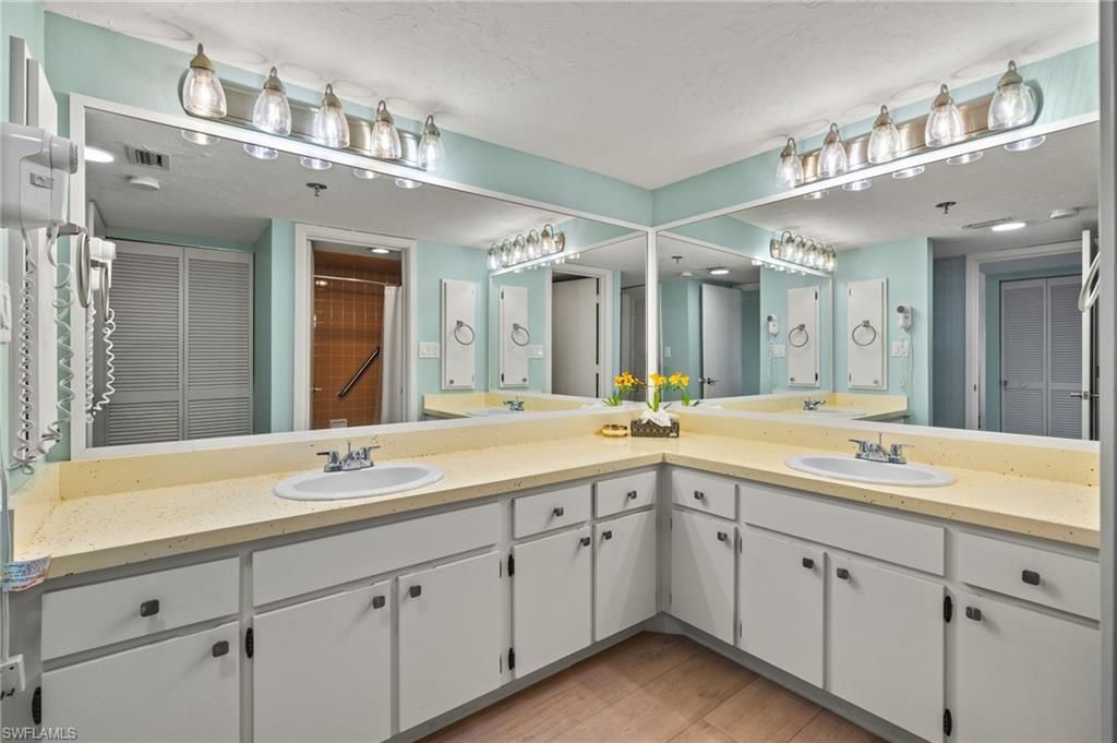 3170 Matecumbe Key Rd, Unit 134, Punta Gorda, FL 33955 Photo