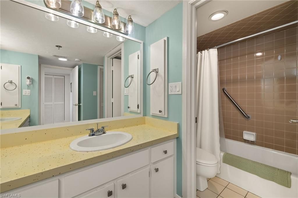 3170 Matecumbe Key Rd, Unit 134, Punta Gorda, FL 33955 Photo