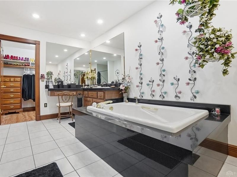 610 Stonecress Drive, Tipp City, OH 45371 Photo 21