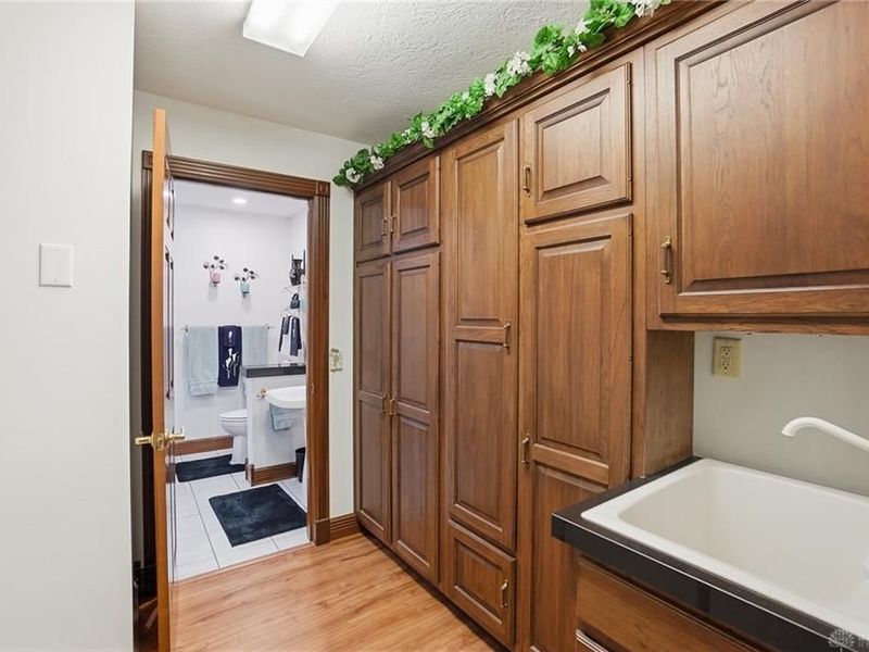 610 Stonecress Drive, Tipp City, OH 45371 Photo 25