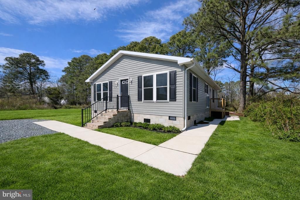 26350 E PEAR STREET, CRISFIELD, MD 21817