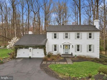 11123 CLARA BARTON DRIVE , FAIRFAX STATION, VA 22039