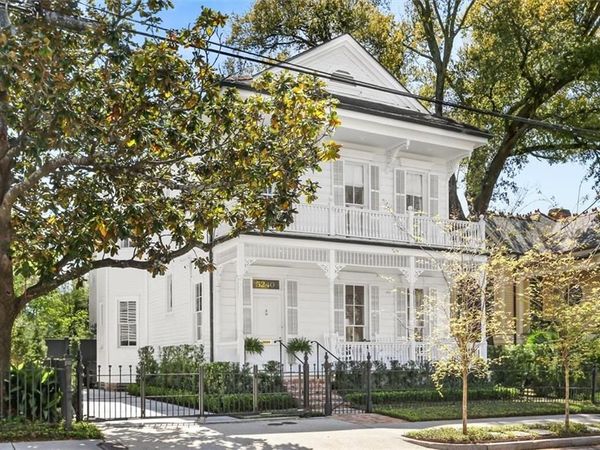 5240 PRYTANIA Street , New Orleans, LA 70115