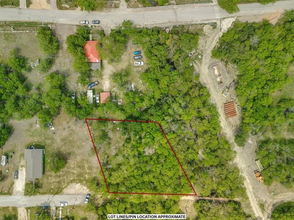 TBD 2nd ST , Taylor, TX 76574