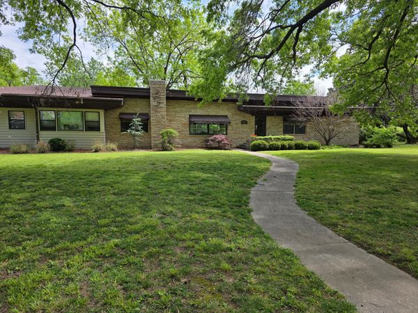 1800 Rockdale Boulevard, Miami, OK 74354