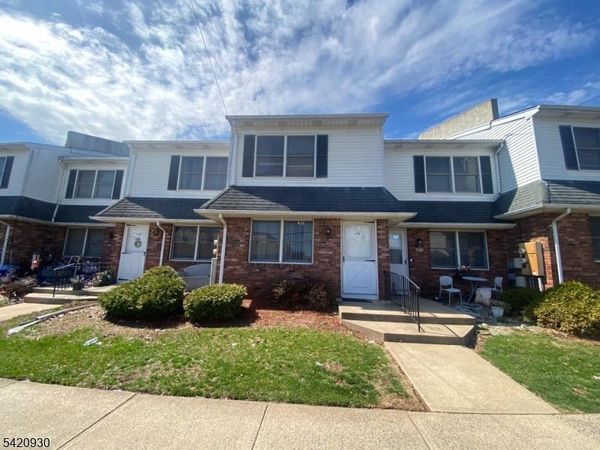 154 S 6Th Ave, Manville, NJ 08835