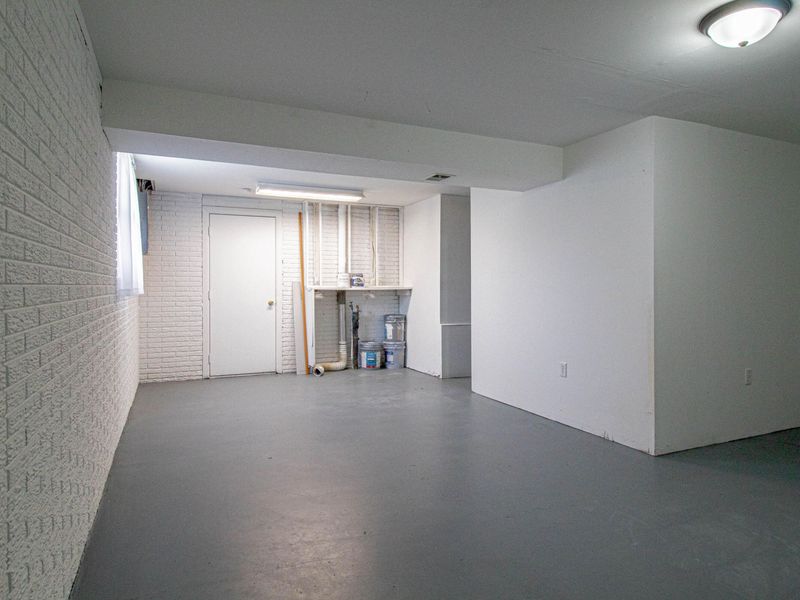 489 Caldwell Circle, New Carlisle, OH 45344 Photo 16