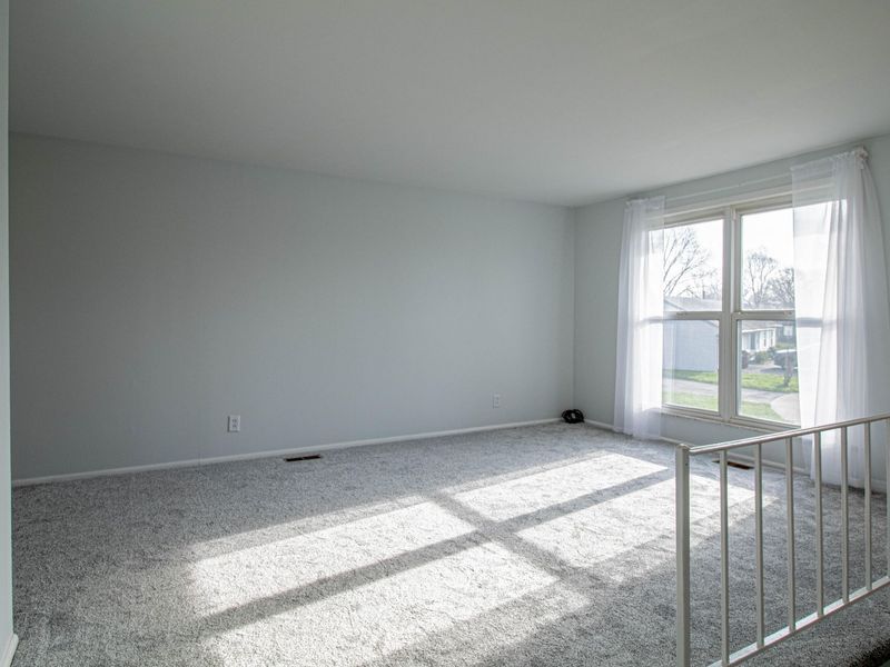 489 Caldwell Circle, New Carlisle, OH 45344 Photo 3