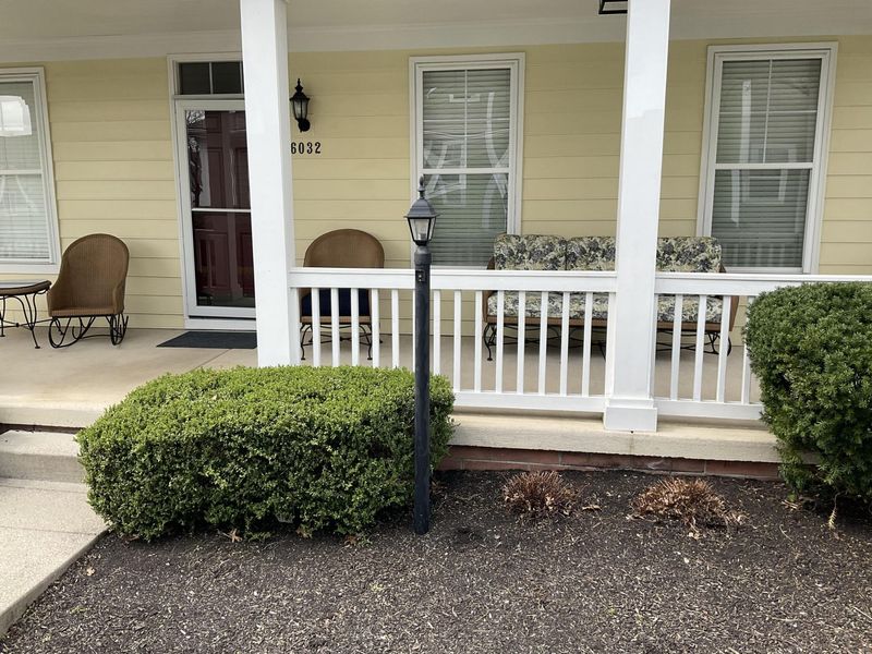 6032 Willingford Lane, Unit 9, Columbus, OH 43230 Photo 2