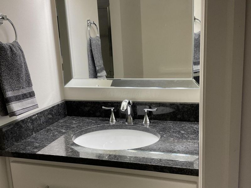 6032 Willingford Lane, Unit 9, Columbus, OH 43230 Photo 32