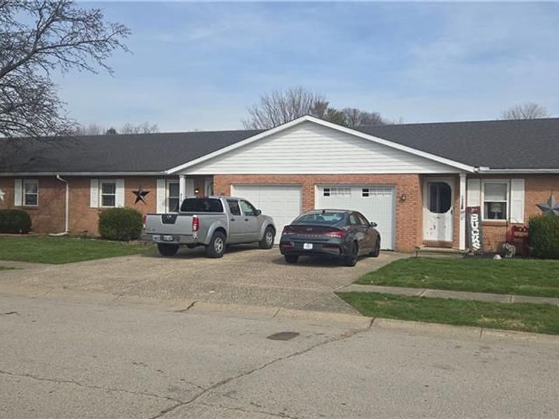 456 Meadowlark Lane, Eaton, OH 45320 Photo 1