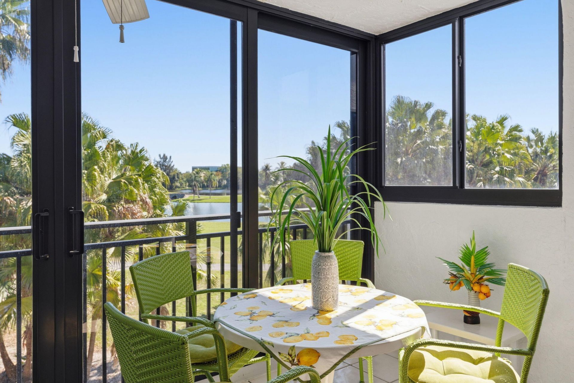 16091 Blatt Boulevard, Unit 304, Weston, FL 33326 Photo