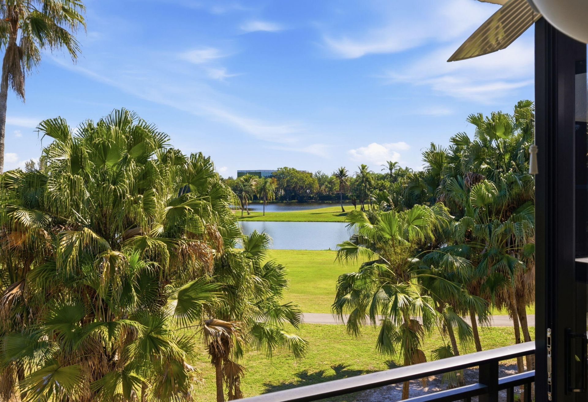 16091 Blatt Boulevard, Unit 304, Weston, FL 33326 Photo