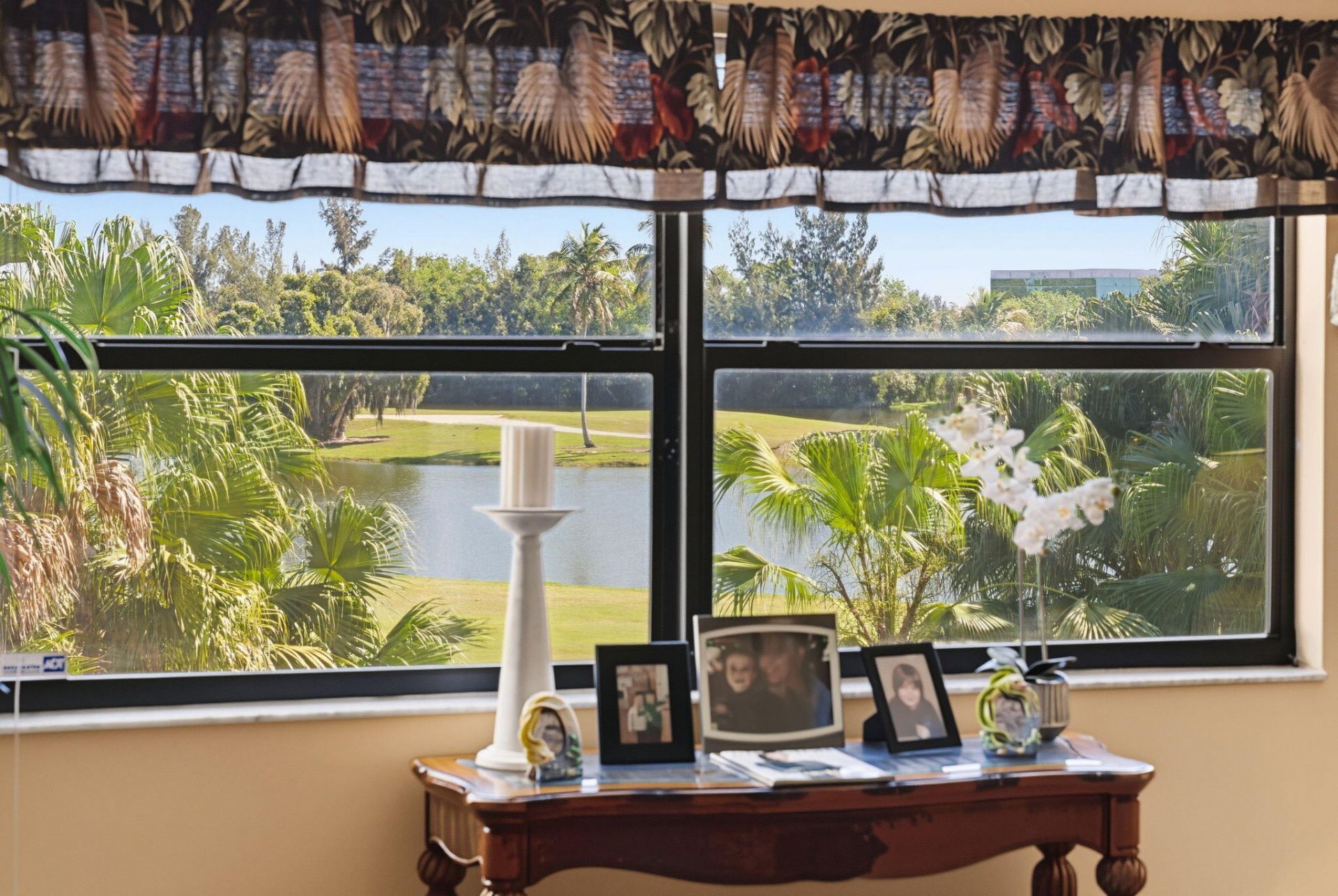 16091 Blatt Boulevard, Unit 304, Weston, FL 33326 Photo