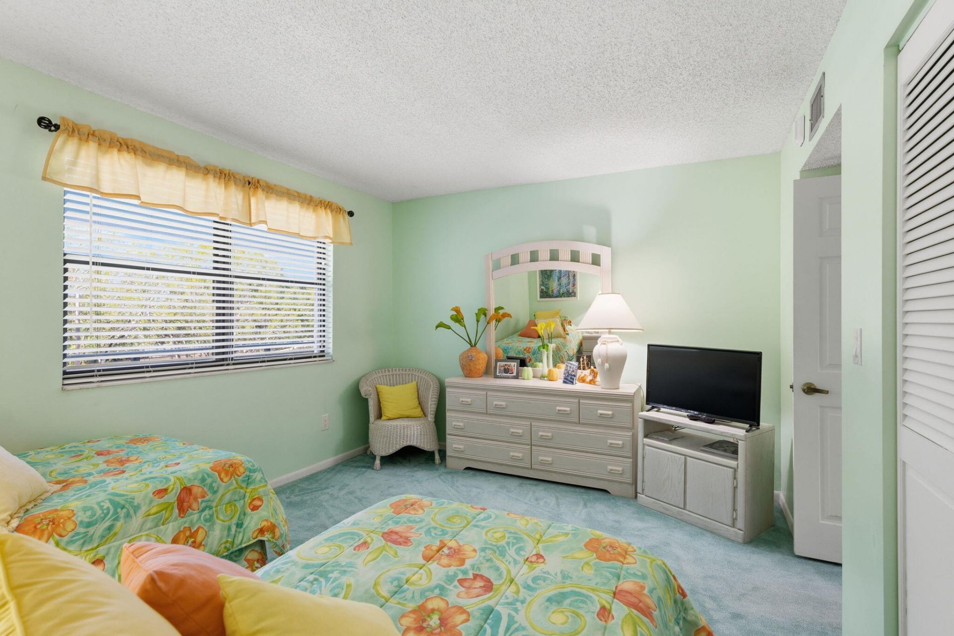 16091 Blatt Boulevard, Unit 304, Weston, FL 33326 Photo