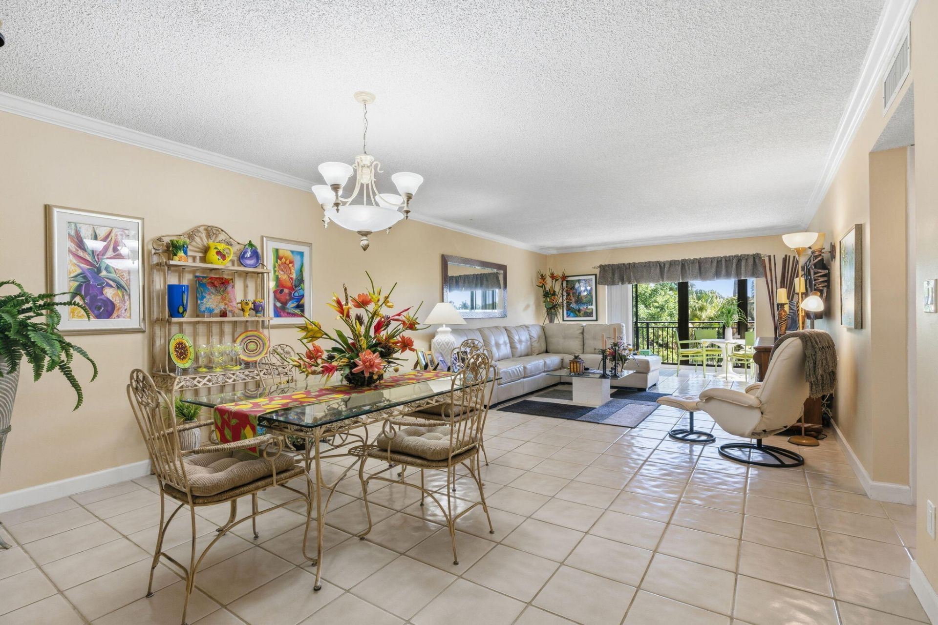 16091 Blatt Boulevard, Unit 304, Weston, FL 33326 Photo