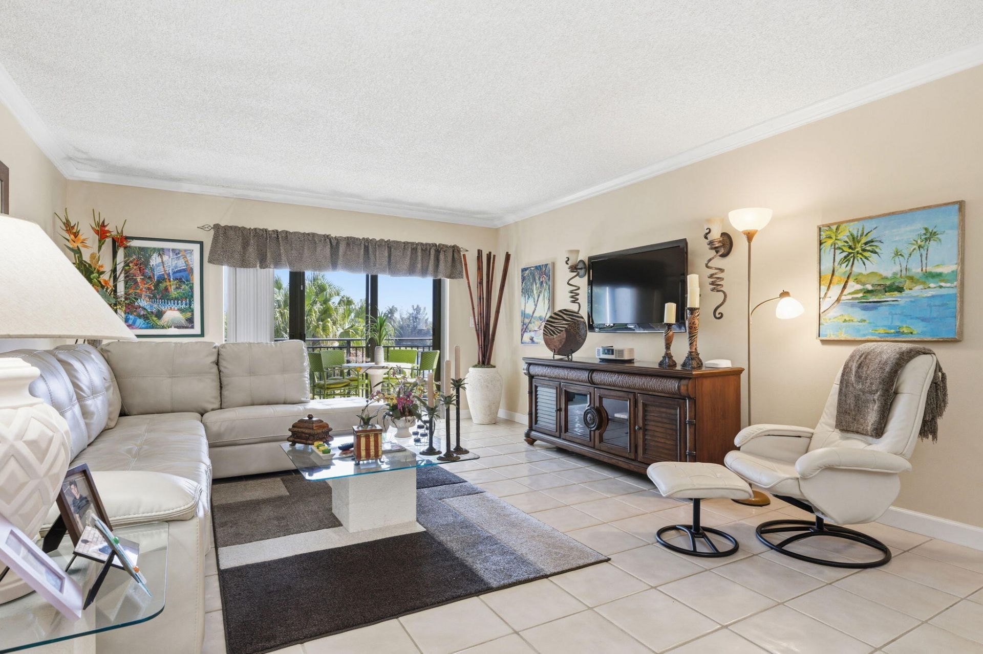 16091 Blatt Boulevard, Unit 304, Weston, FL 33326 Photo