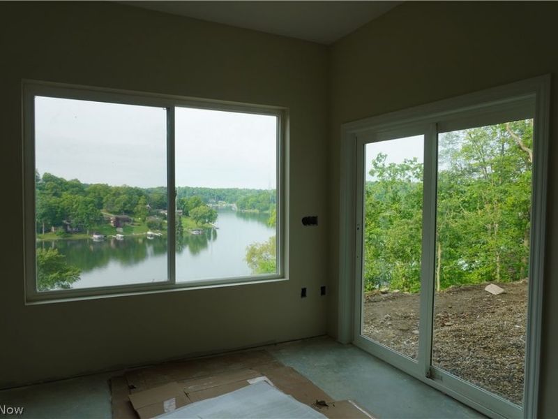 15 Huron Trail, Malvern, OH 44644 Photo 7