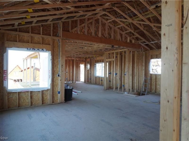 15 Huron Trail , Malvern, OH 44644 Photo 8