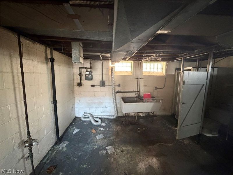 12507 Corlett Avenue , Cleveland, OH 44105 Photo 18