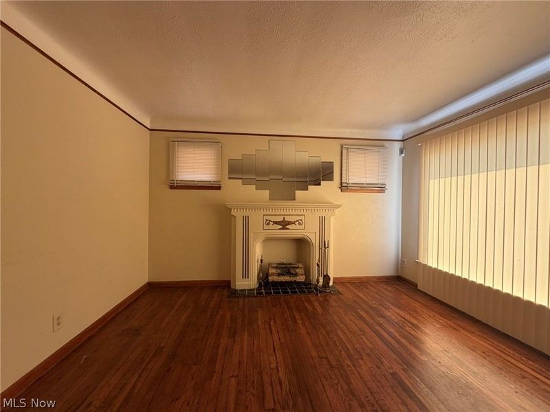 12507 Corlett Avenue , Cleveland, OH 44105 Photo 2