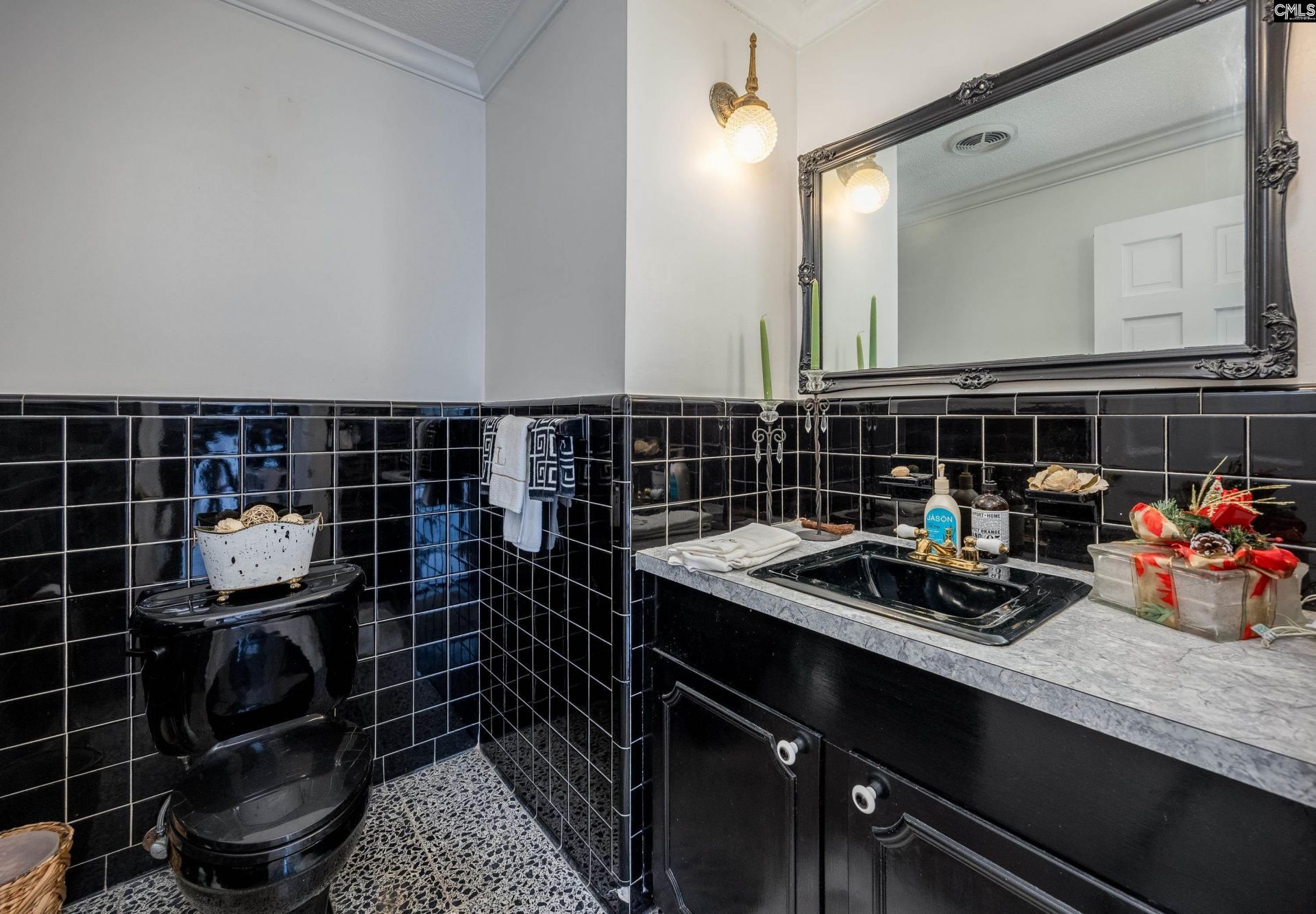 262 Sandhurst Road  Photo 37