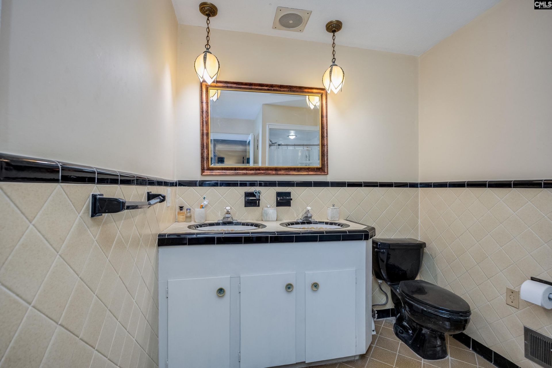 262 Sandhurst Road  Photo 56