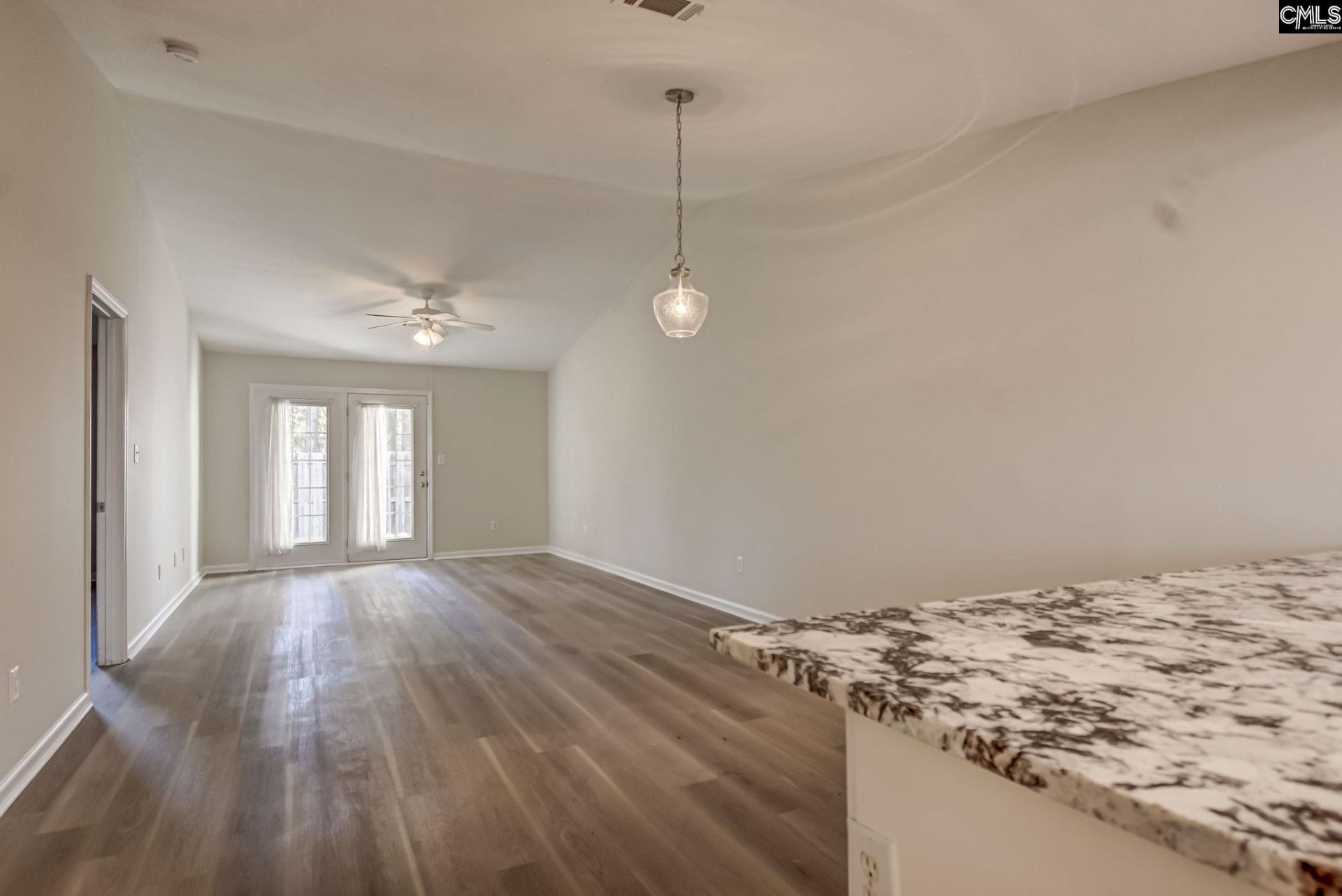 451 Regency Park  Photo 11