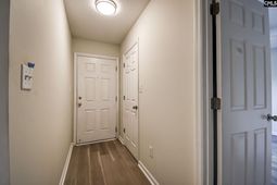 451 Regency Park  photo 4