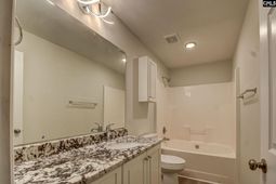 451 Regency Park  photo 4