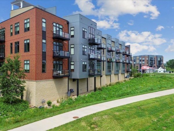 250 State Street, Unit 303, Cedar Falls, IA 50613