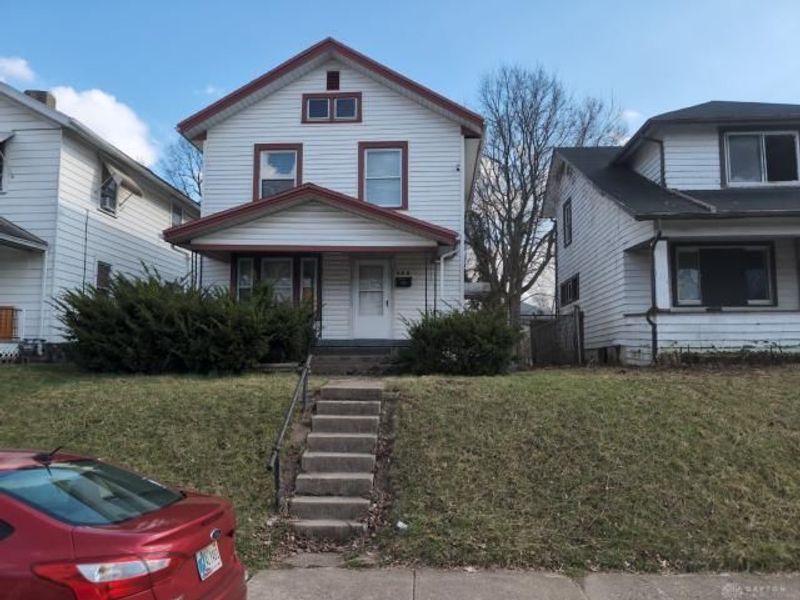 128 E Parkwood Drive, Dayton, OH 45405 Photo 2