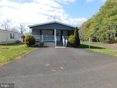 22 HOLIDAY AVENUE, HATFIELD, PA 19440