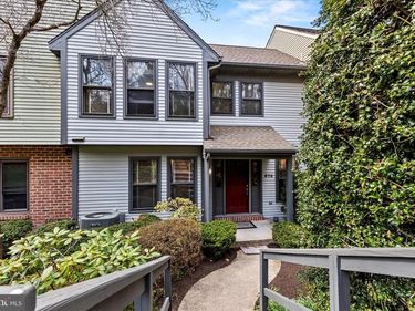 573 LOVELL COURT, HUMMELSTOWN, PA 17036