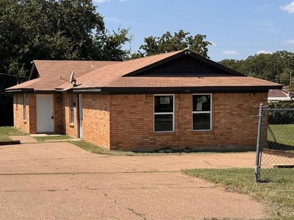 5336 Flamingo Road, Fort Worth, TX 76119