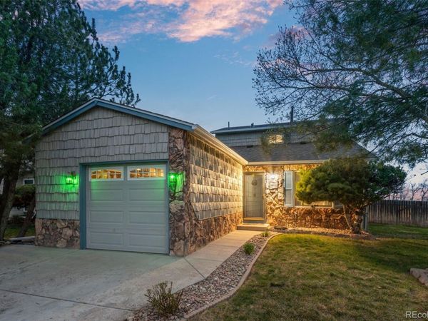 17551 E Temple Drive, Aurora, CO 80015