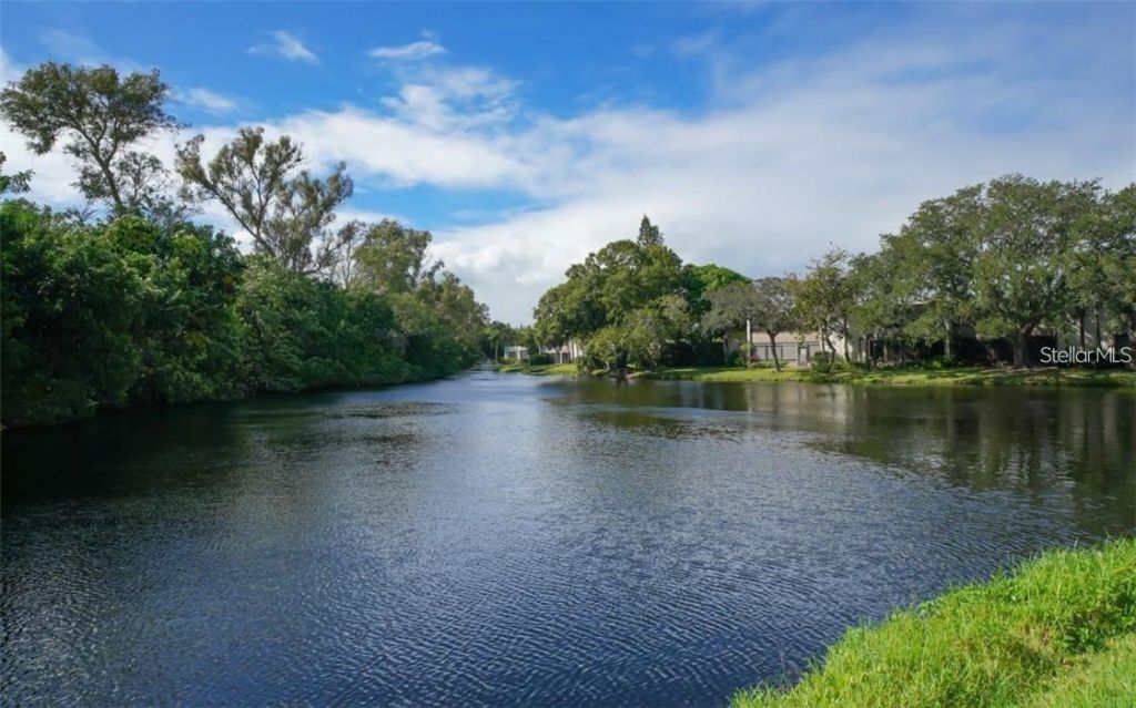 183 Pineneedle Drive, Bradenton, FL 34210 Photo