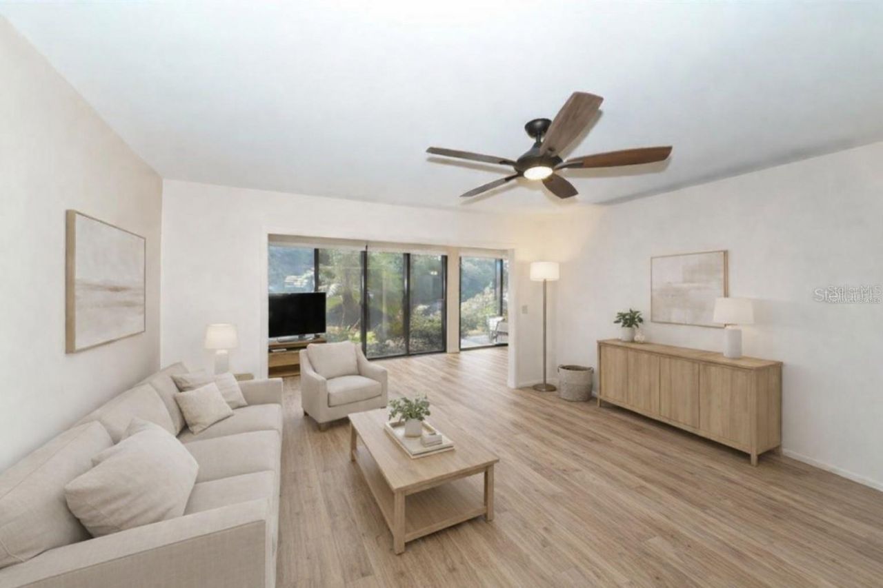 183 Pineneedle Drive, Bradenton, FL 34210 Photo