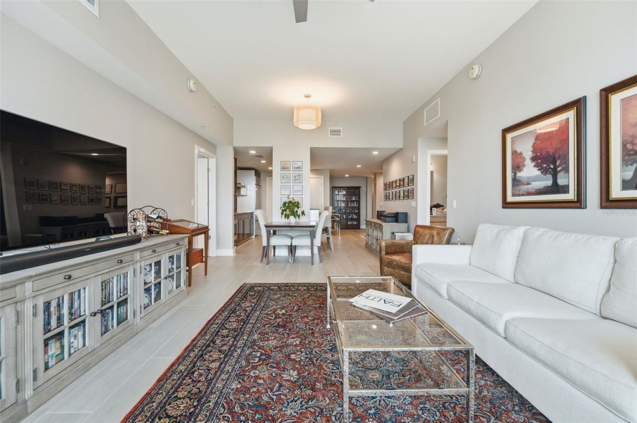 260 S Osceola Avenue, Unit 902, Orlando, FL 32801 Photo