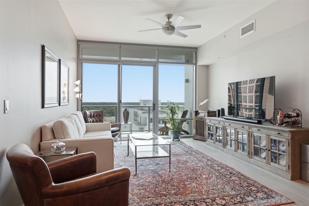 260 S Osceola Avenue, Unit 902, Orlando, FL 32801 Photo