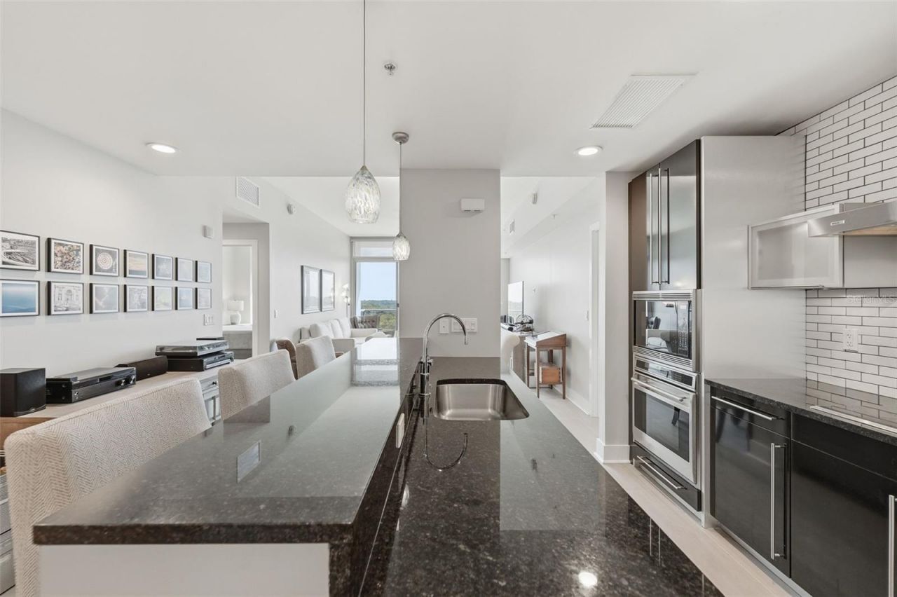 260 S Osceola Avenue, Unit 902, Orlando, FL 32801 Photo