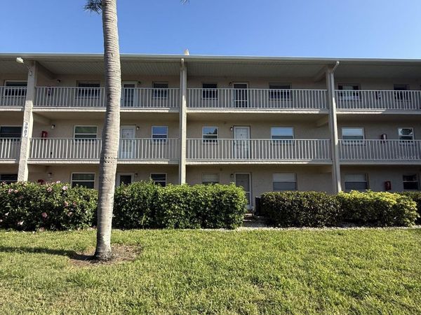 3987 MACEACHEN BOULEVARD , Unit 133, SARASOTA, FL 34233