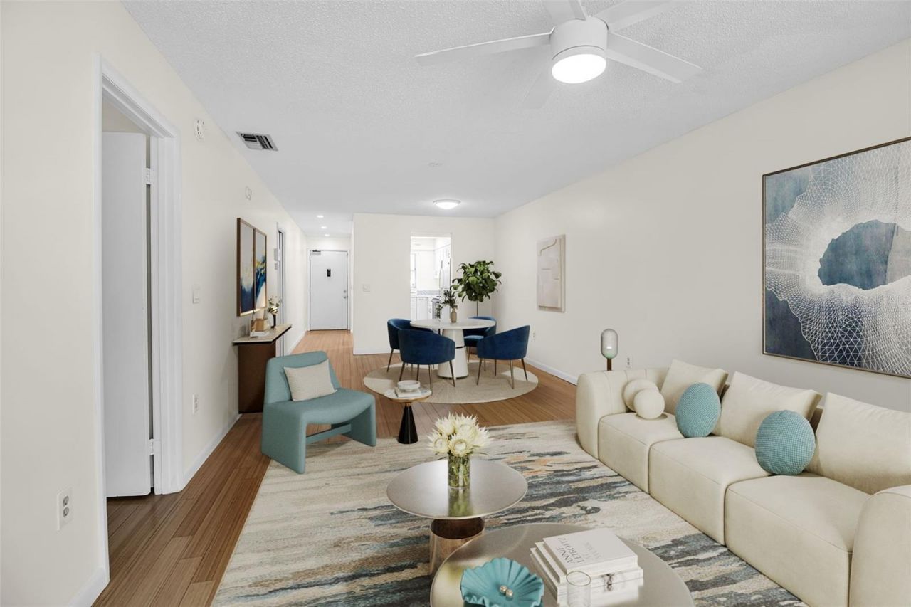 3987 Maceachen Boulevard, Unit 133, Sarasota, FL 34233 Photo