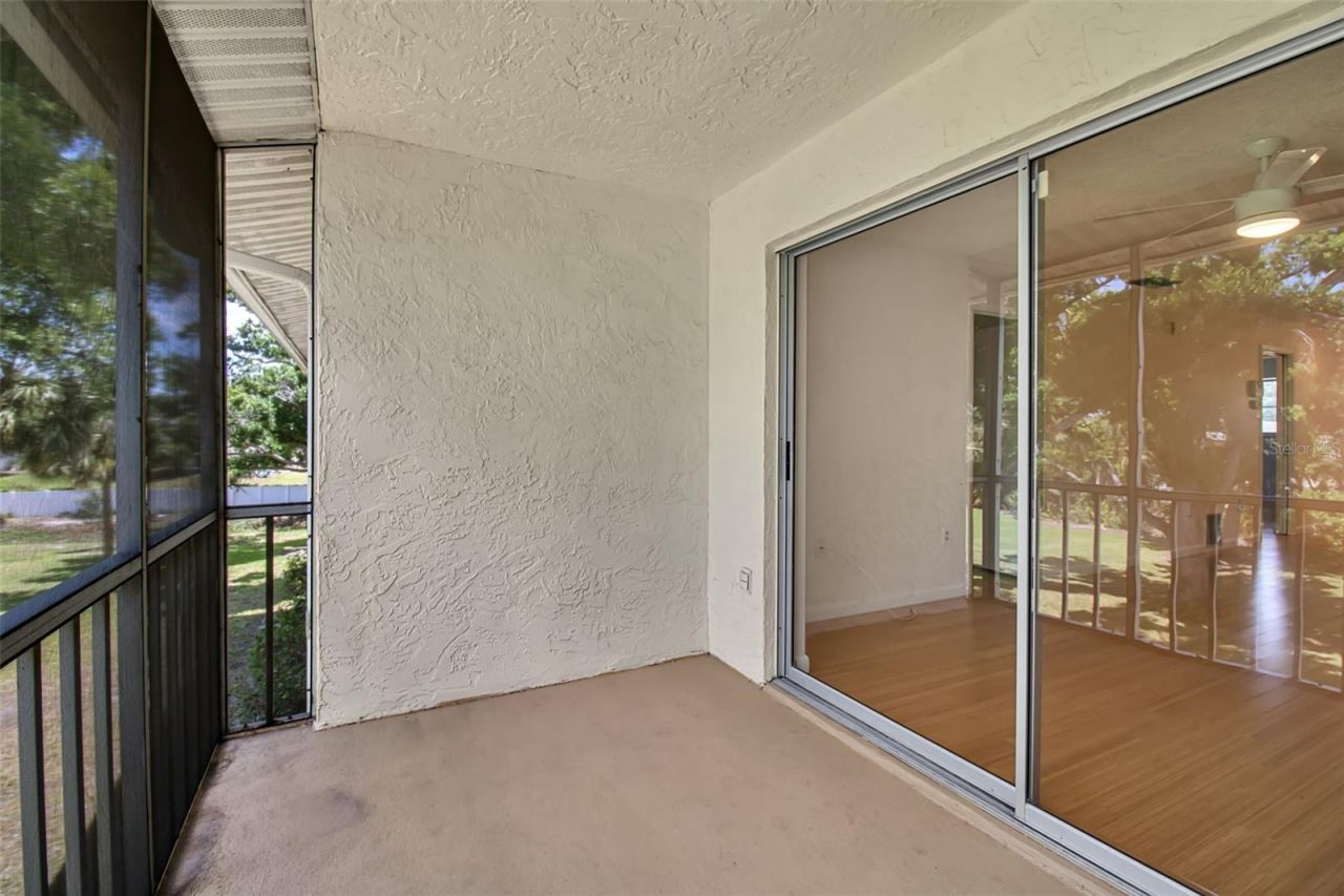 3987 Maceachen Boulevard, Unit 133, Sarasota, FL 34233 Photo