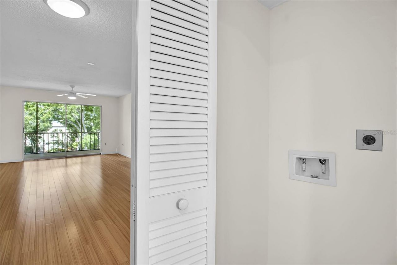 3987 Maceachen Boulevard, Unit 133, Sarasota, FL 34233 Photo