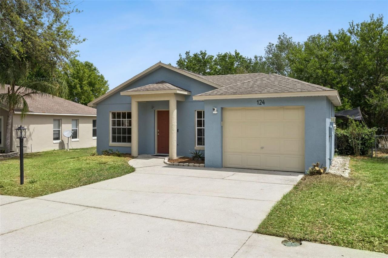 124 Diamond Ridge Boulevard, Auburndale, FL 33823 Photo